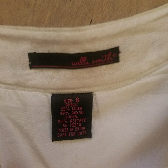 Floral embroidered calf length skirt - Picture 3 of 5